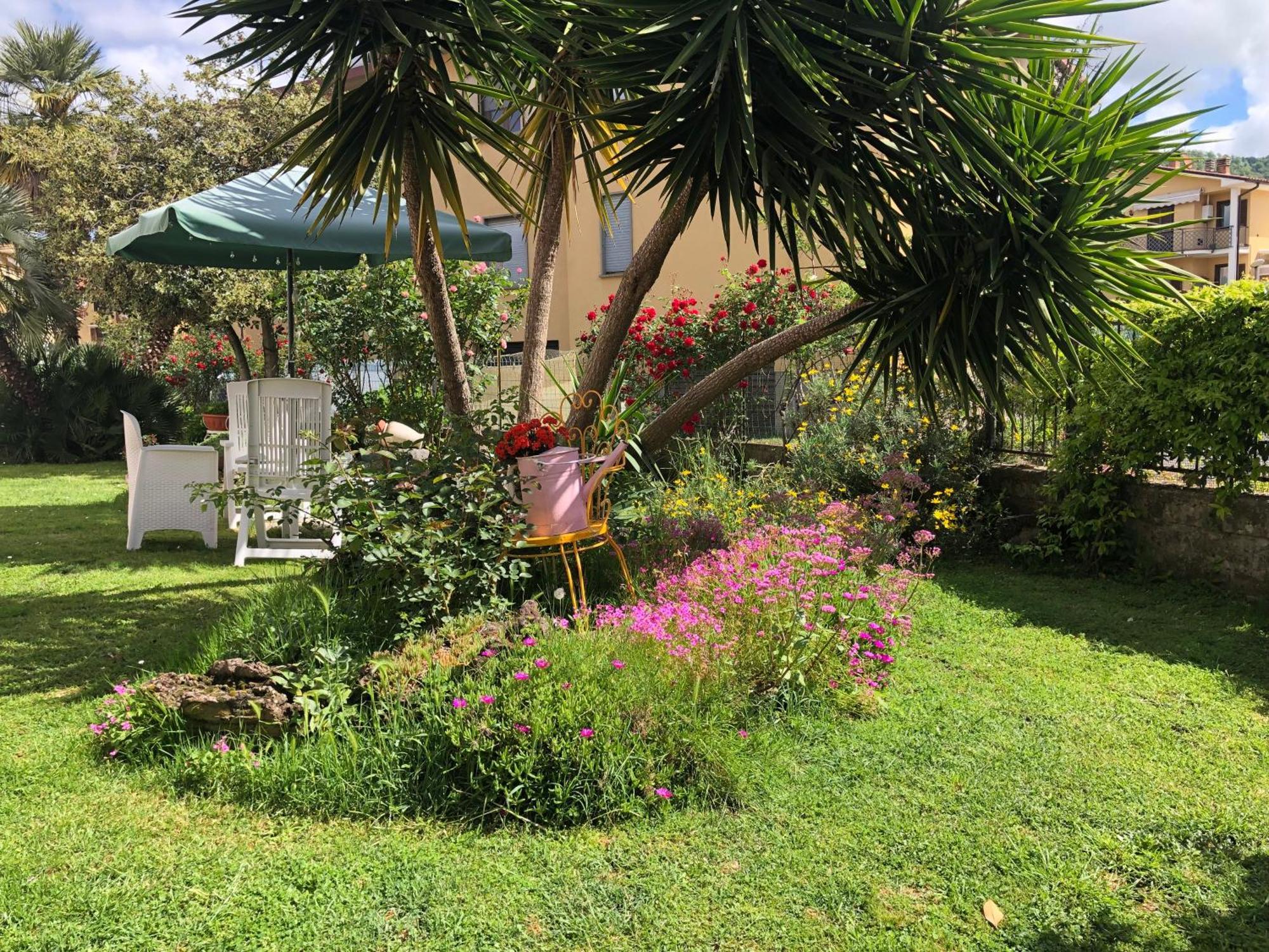 B&B Anna Bolsena Exterior photo
